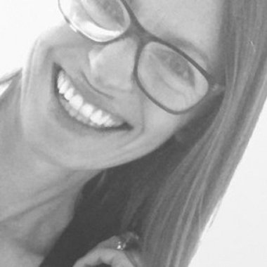 Ana P. - Freelance Product Designer