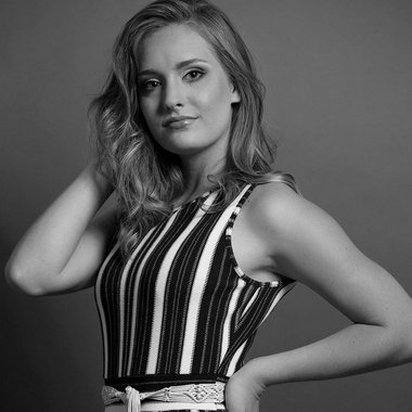 Eldine B. - Freelance Cinematographer