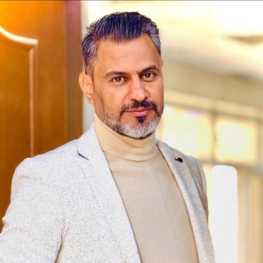 Yasser A. - Freelance Designer