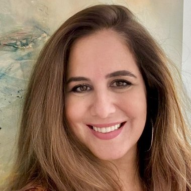 Zeina H. - Freelance Presenter