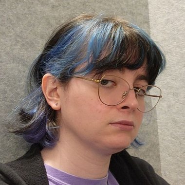 Kay V. - Freelance Developer