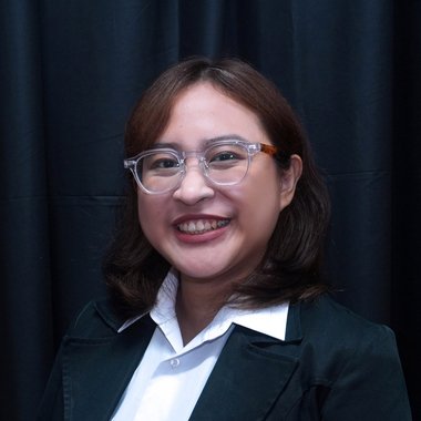 Nadine C. - Freelance Voiceover Artist