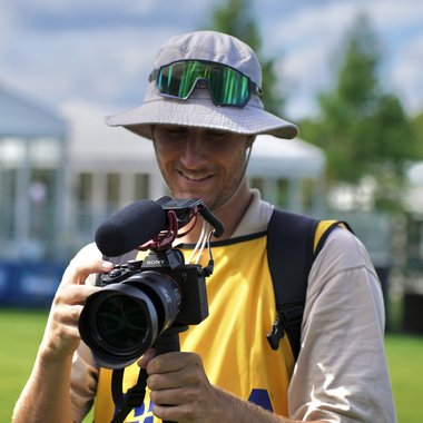 Louis C. - Freelance Videographer