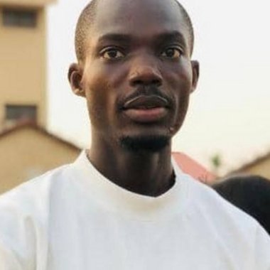 Lawrence A. - Freelance Marketer