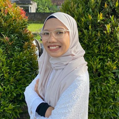 Endah R. - Freelance Web Designer