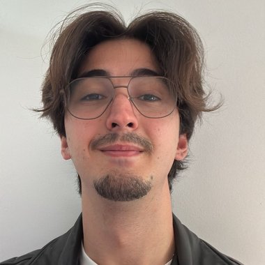 Loïs I. - Freelance App Developer