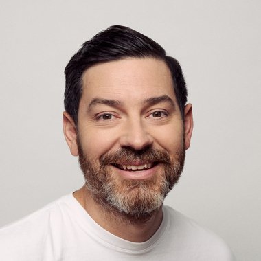 Sean S. - Freelance Graphic Designer
