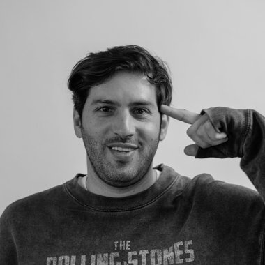 Antonis L. - Freelance Logo Designer