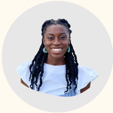 Rayna O. - Freelance Content Creator
