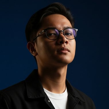 MUHAMMAD F. - Freelance Graphic Designer