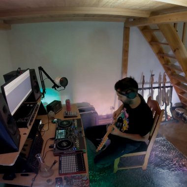 Jordan M. - Freelance Dj