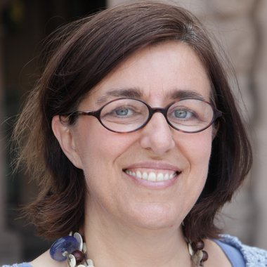 Francoise T. - Freelance Content Creator