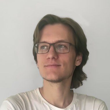 Nikita M. - Freelance Motion Graphic Designer