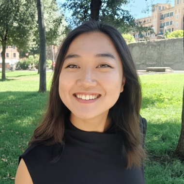 Zern N. - Freelance Brand Designer