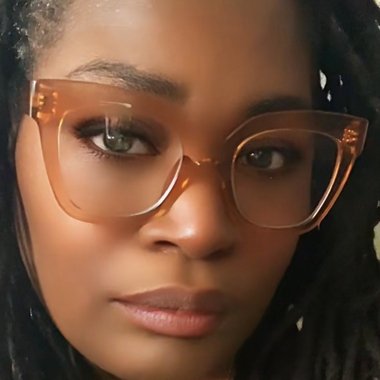Christine W. - Freelance Songwriter