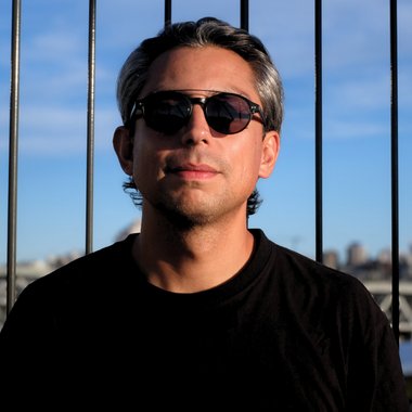 Omar B. - Freelance Camera Operator