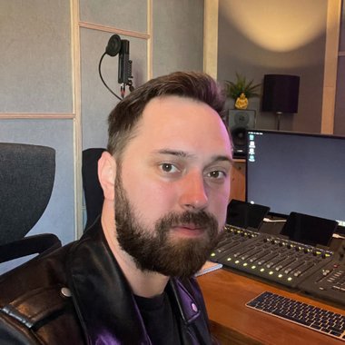 Armands V. - Freelance Mixing Engineer
