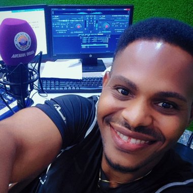 Atenode O. - Freelance Presenter