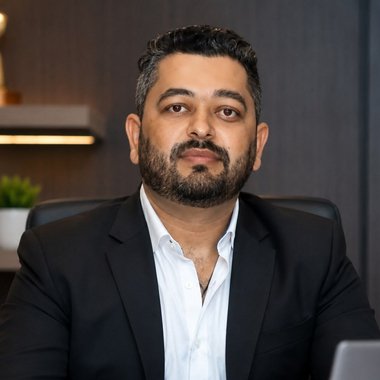 Sumit S. - Freelance Developer