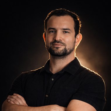 Omar L. - Freelance Photographer