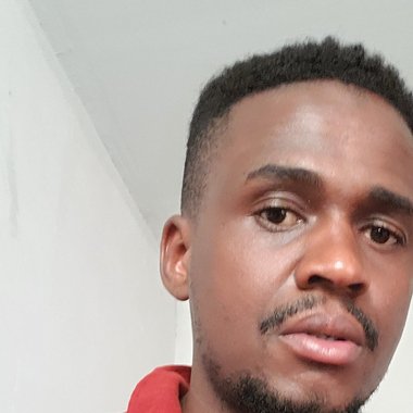 Mokete P. - Freelance Brand Designer