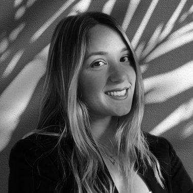 Maria D. - Freelance Digital Marketer