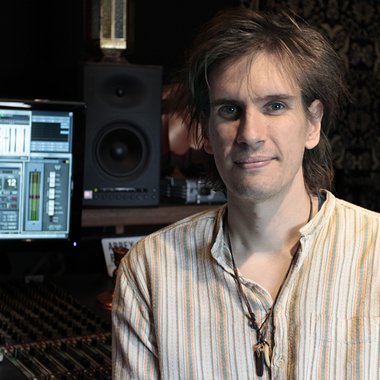 Stefan B. - Freelance Mixing Engineer