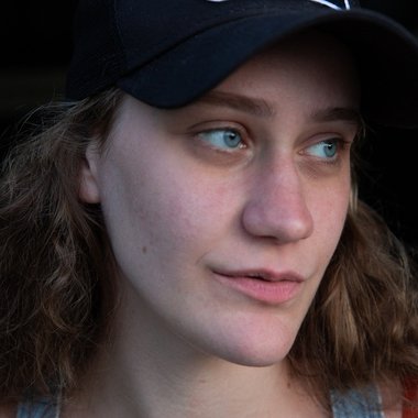 Isabella L. - Freelance Production Assistant