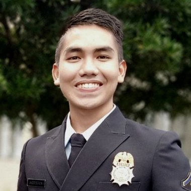 Reevlon - Freelance Graphic Designer