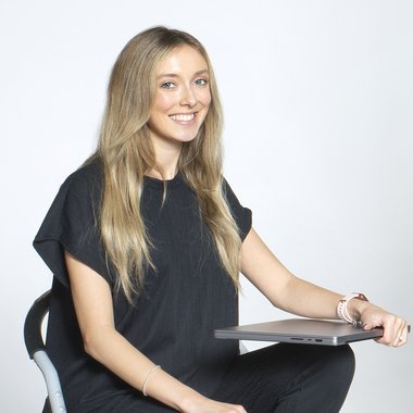 Lauren C. - Freelance Image Editor