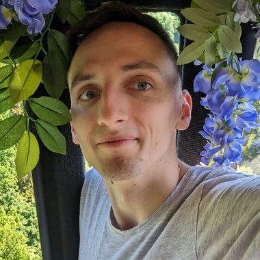 Edvīns J. - Freelance Content Creator