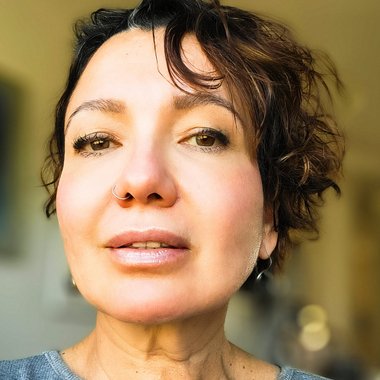 Cristina N. - Freelance Designer