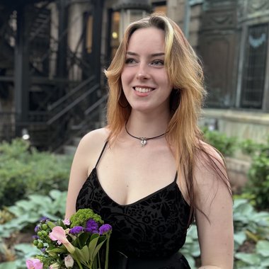 Alexandra O. - Freelance Hair And Makeup