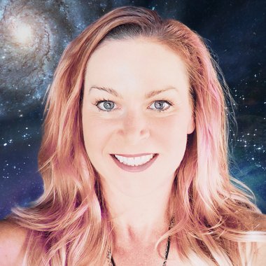 Jeanette B. - Freelance Choreographer