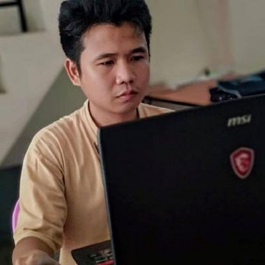 Chit S. - Freelance Full Stack Developer