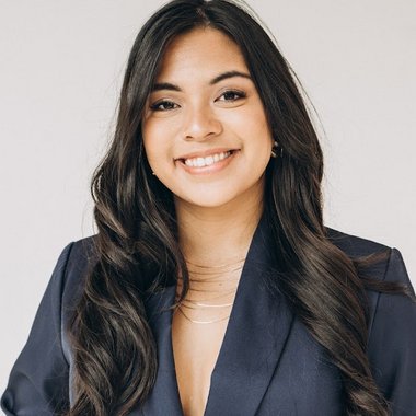 Ricateng503401 - Freelance Social Media Manager