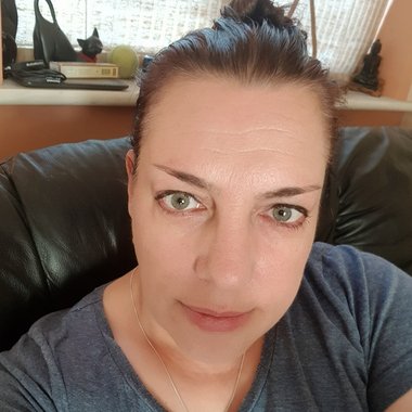 Samantha E. - Freelance Graphic Designer