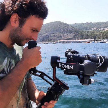 Simon C. - Freelance Documentary Filmmaker