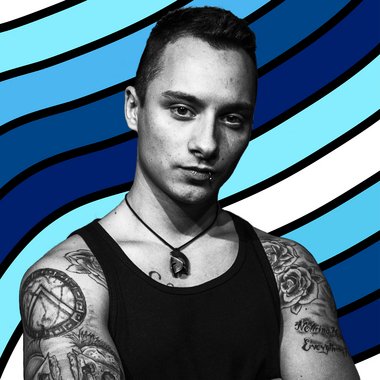 Dusan M. - Freelance T Shirt Designer