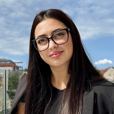 Simona U. - Freelance Seo Expert