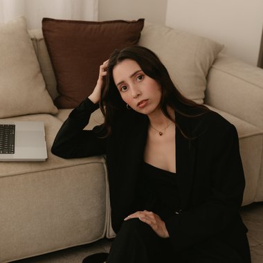 Katia F. - Freelance Director Of Photography