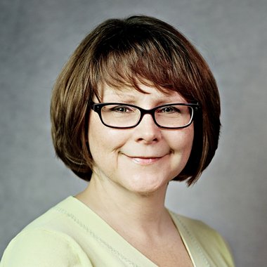 Marylouise D. - Freelance Graphic Designer