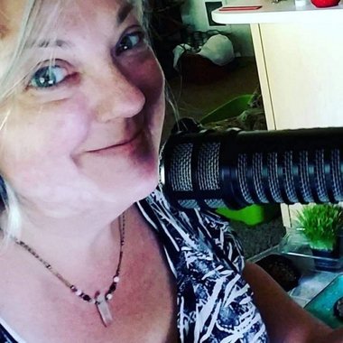 Carol B. - Freelance Executive Producer