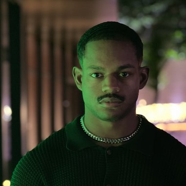 maliklewis1 - Freelance Graphic Designer