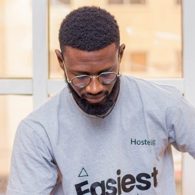 Oluwatobi O. - Freelance Developer
