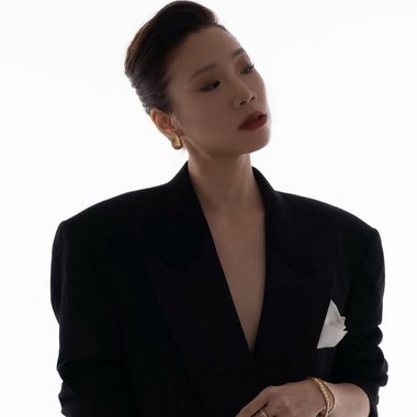 pearltan - Freelance Presenter