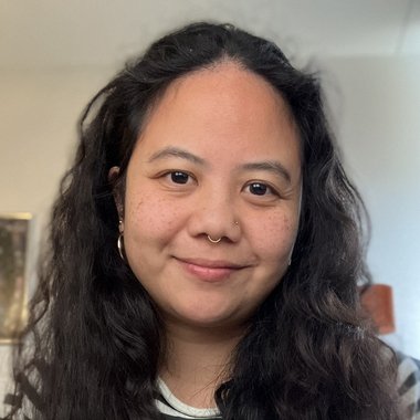Jezica S. - Freelance Graphic Designer
