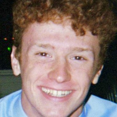 Robert H. - Freelance Graphic Designer