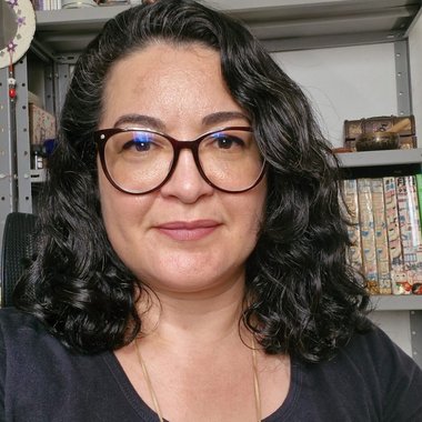 Izabela W. - Freelance Illustrator