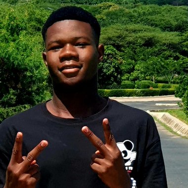 Solo2004 - Freelance Graphic Designer